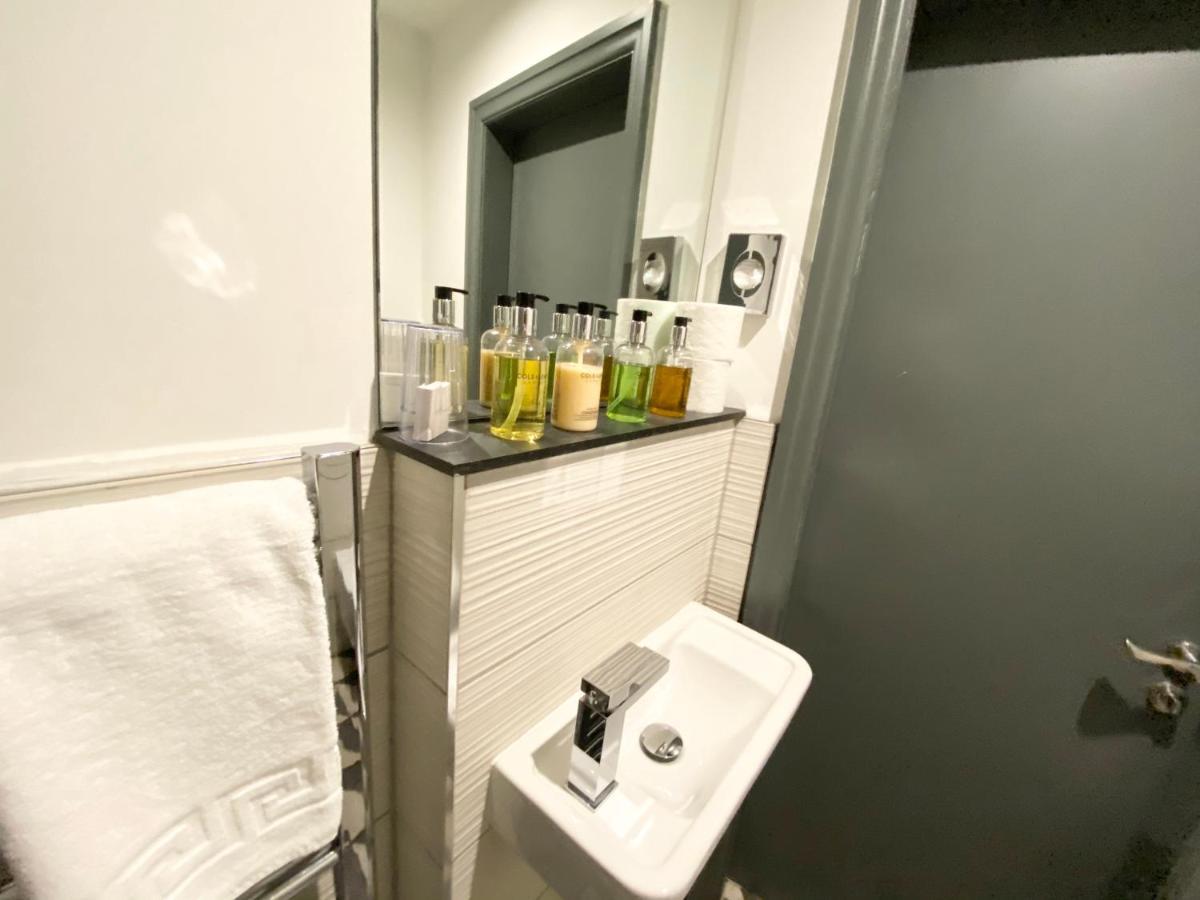 Studio At The Coach House Apartments Leeds  Dış mekan fotoğraf